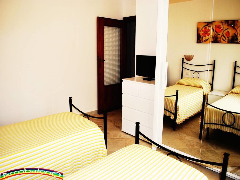 Il Nuovo Arcobaleno Bed & Breakfast Alghero Luaran gambar