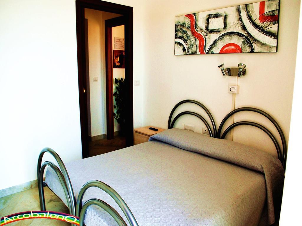 Il Nuovo Arcobaleno Bed & Breakfast Alghero Luaran gambar